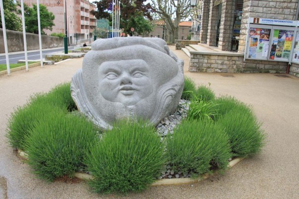 Sculpture at Hotel de Ville