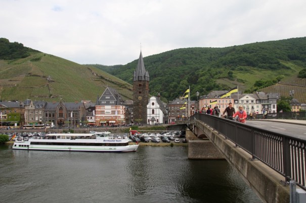 After a quick mosey aroung Kues we crossed the bridge to Bernkastel.