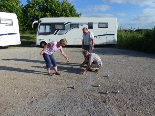 Petanque.